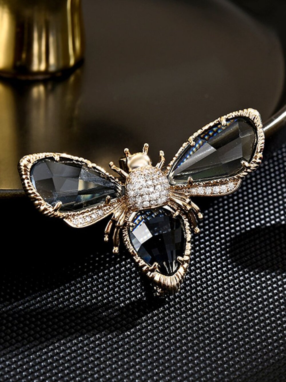 Luxury Crystal Bee Brooch